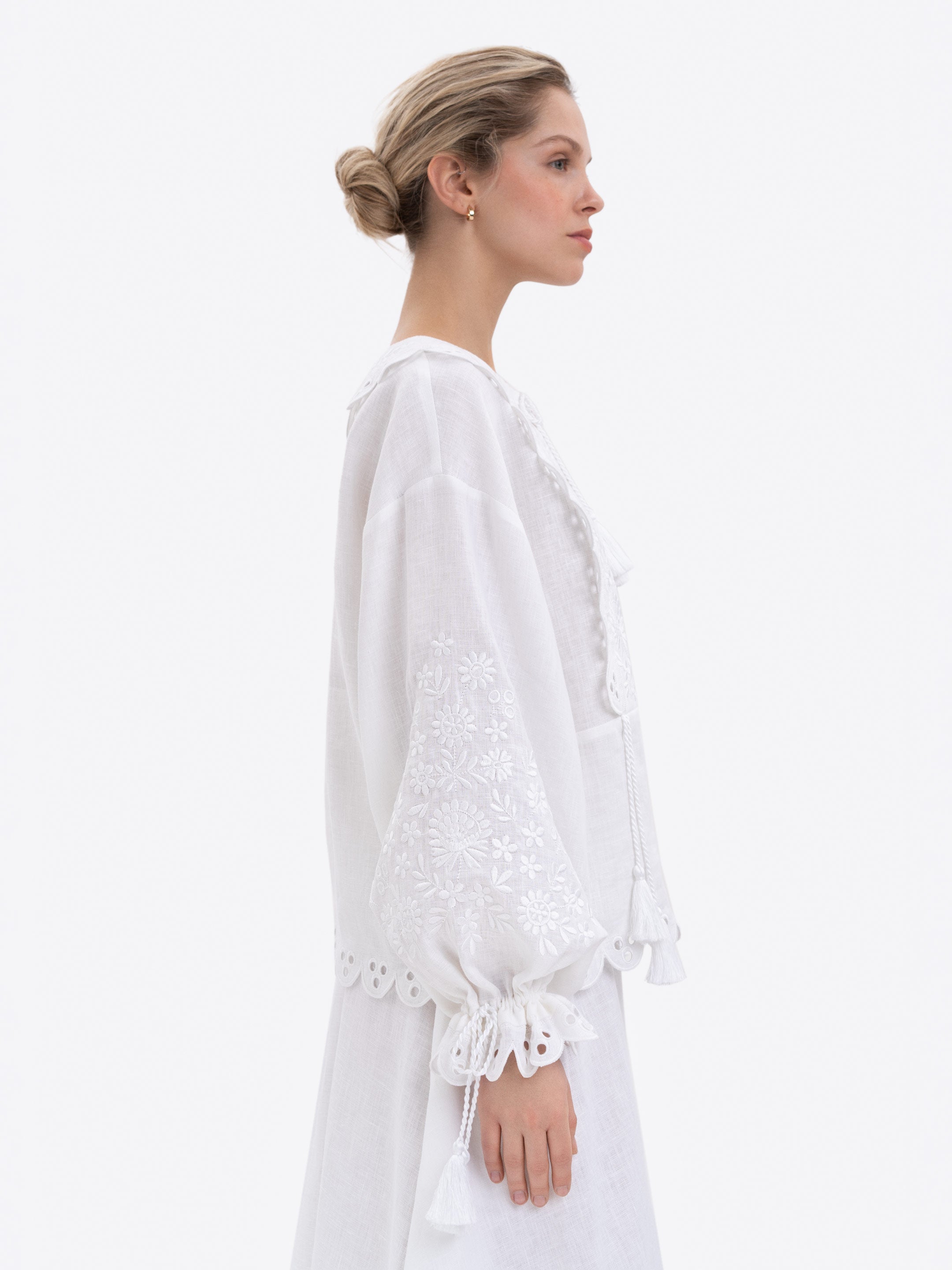 Bridal Linen Shirt with Tonal Embroidery – Ivan Kvitka