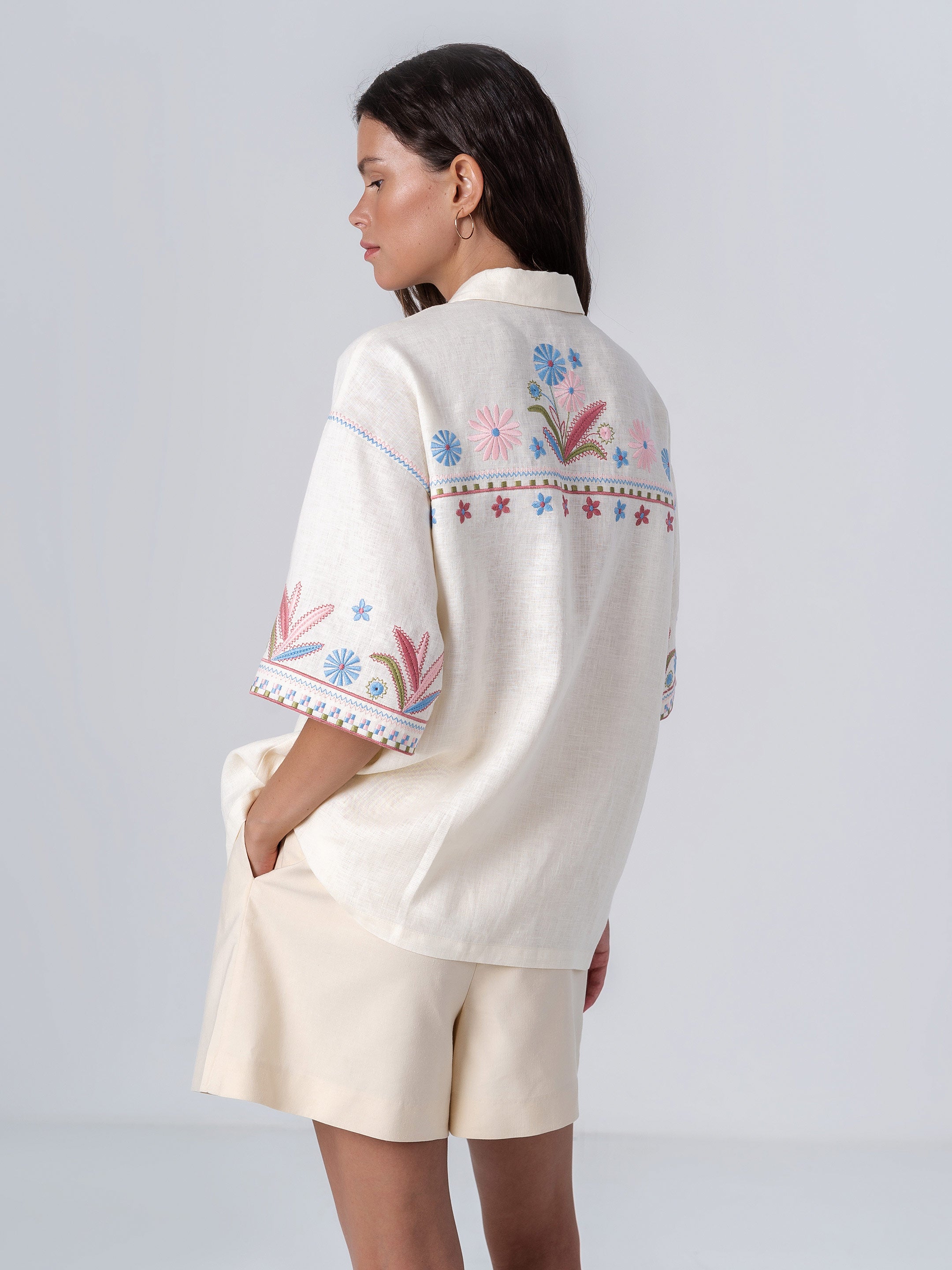 Linen Beige Shirt with Floral Embroidery - Veselka