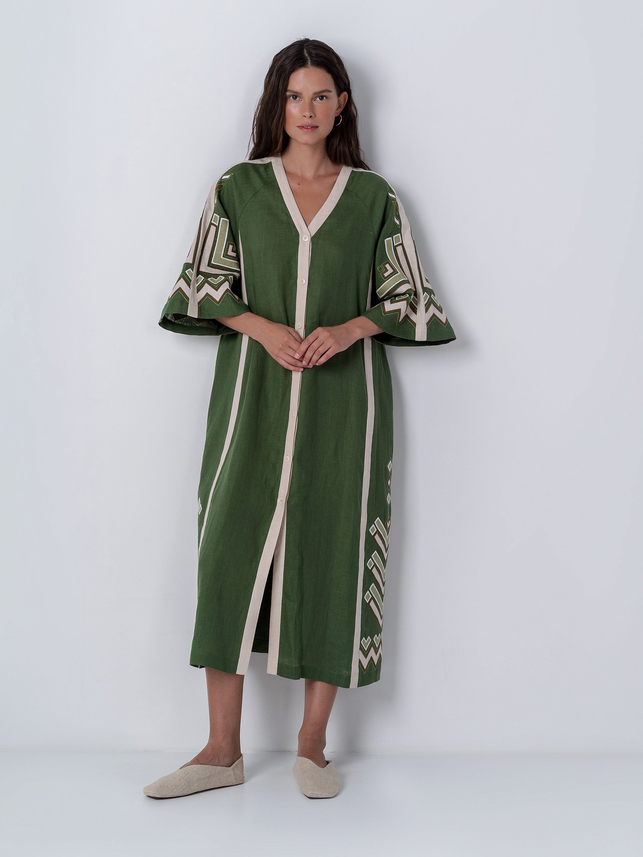 Rochia Symwol verde cu maneci scurte