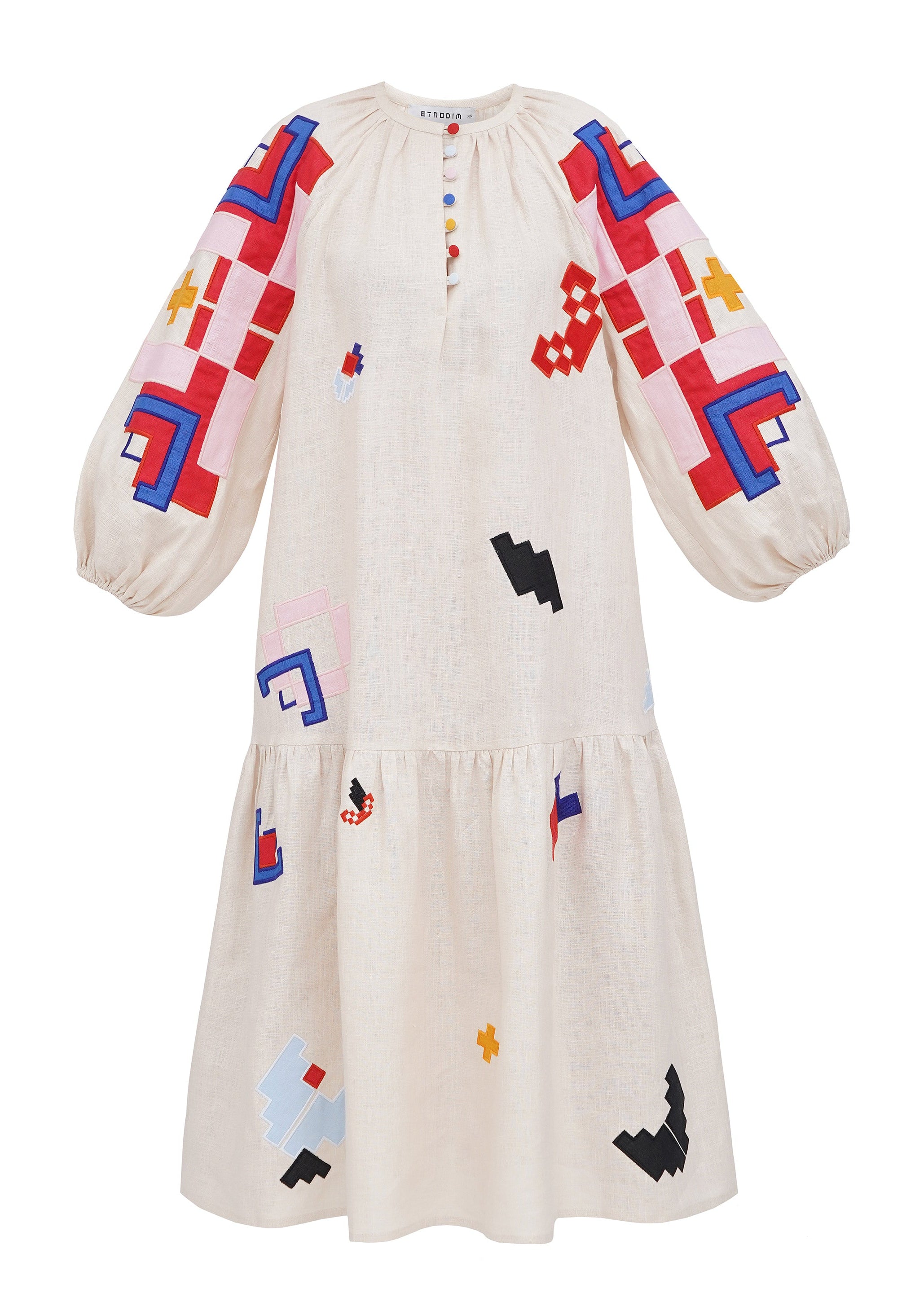 Rochia Eva din in ușor cu aplicații