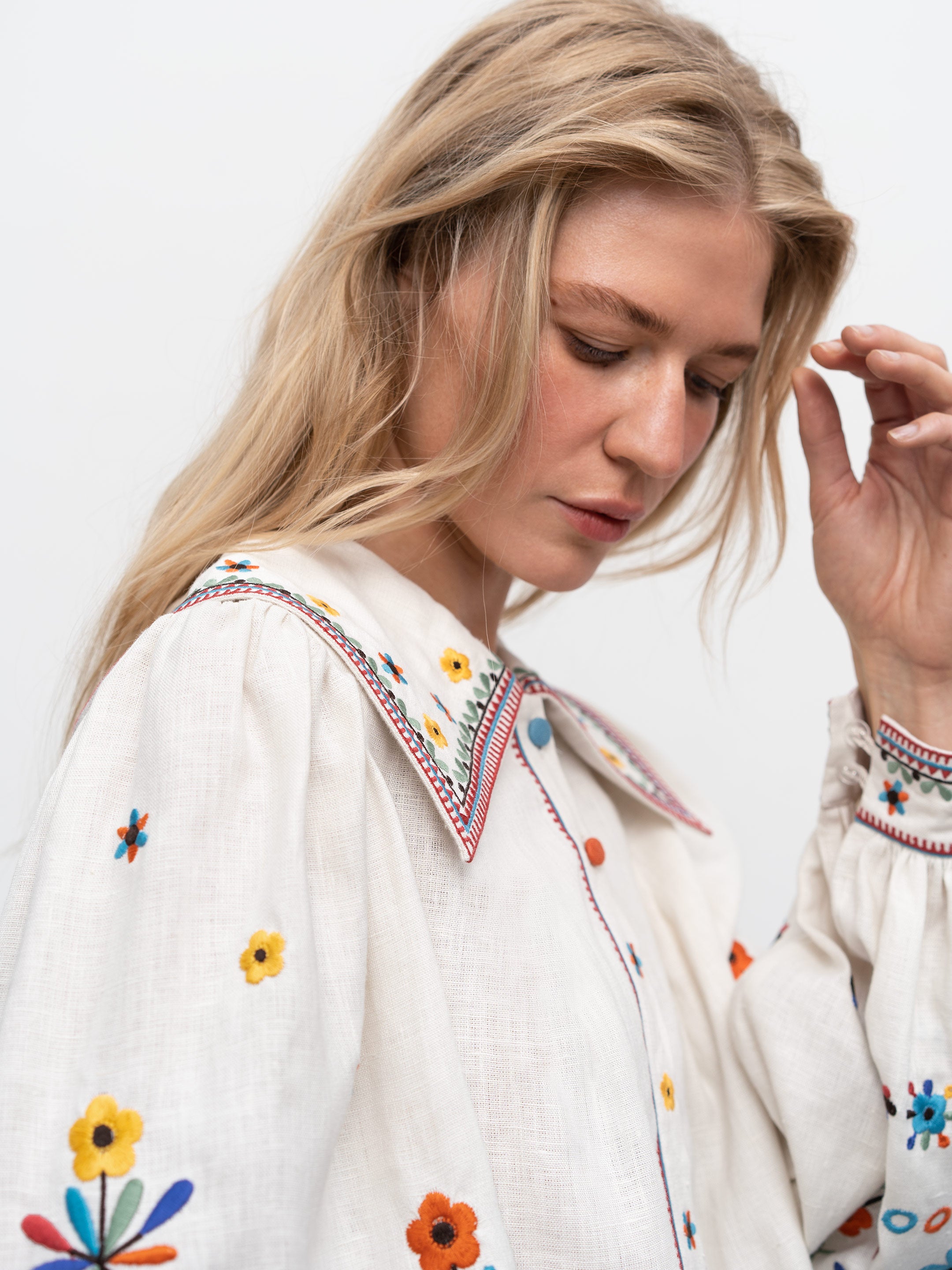 Bluza Yavir din in natural cu broderie yavorivsky