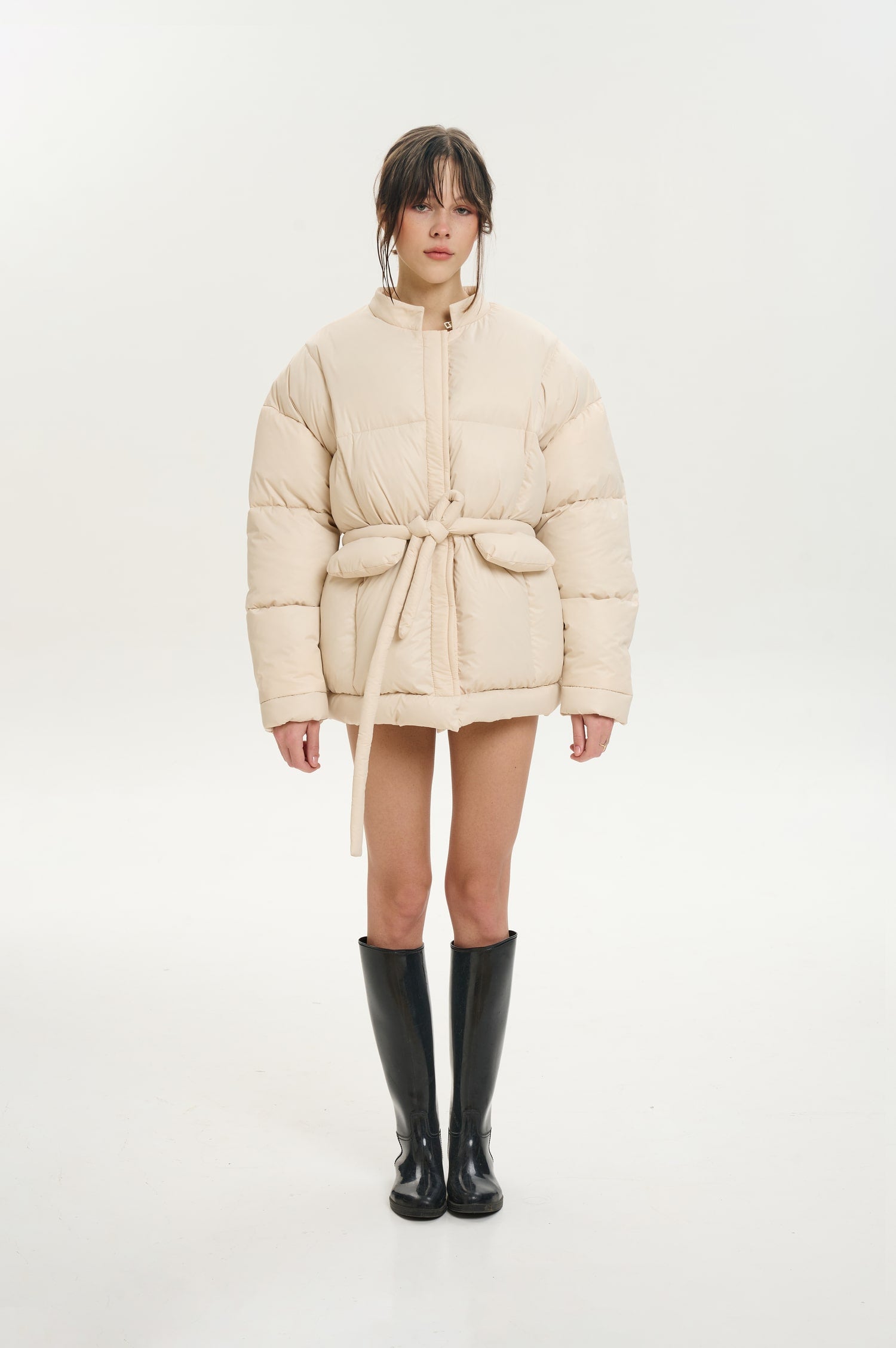 Geacă puffer cu glugă iepuraș și eșarfă Milk