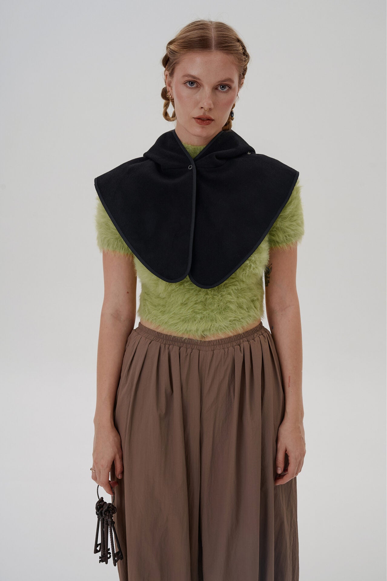 Jachetă matlasată cu glugă detașabilă din lână