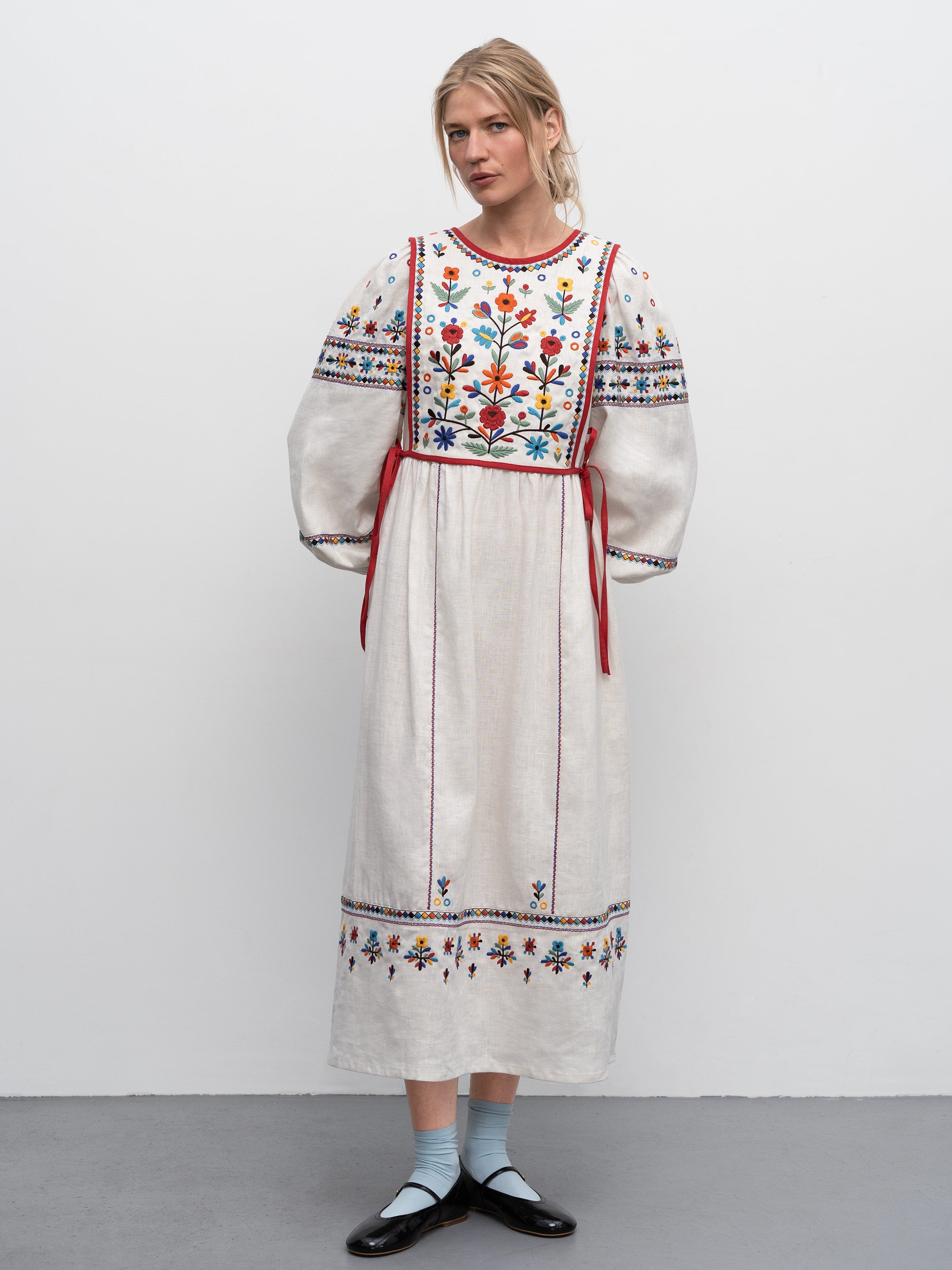 Linen Embroidered Vest with Traditional Motifs and Ties – Yaryna