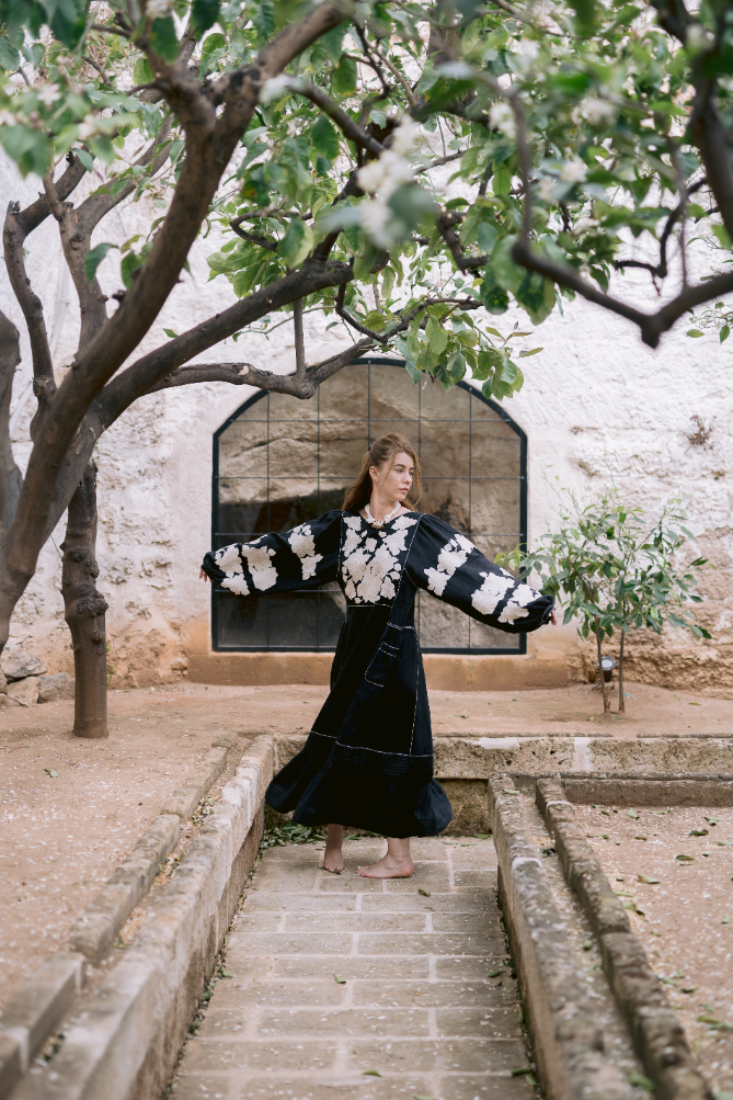 Embroidered Linen Midi Dress with Floral Details – Flora