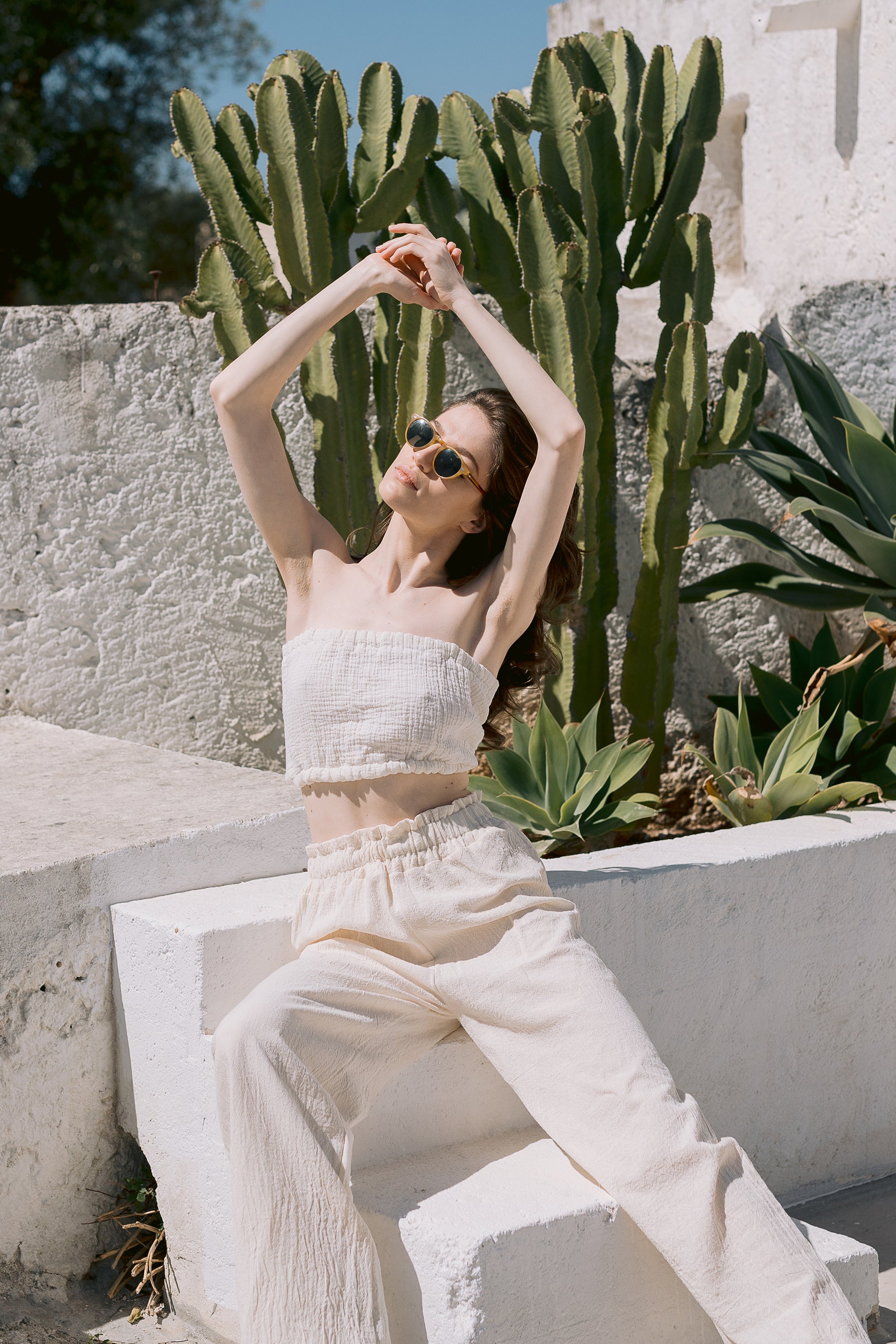 Easy top in ivory from natural cotton