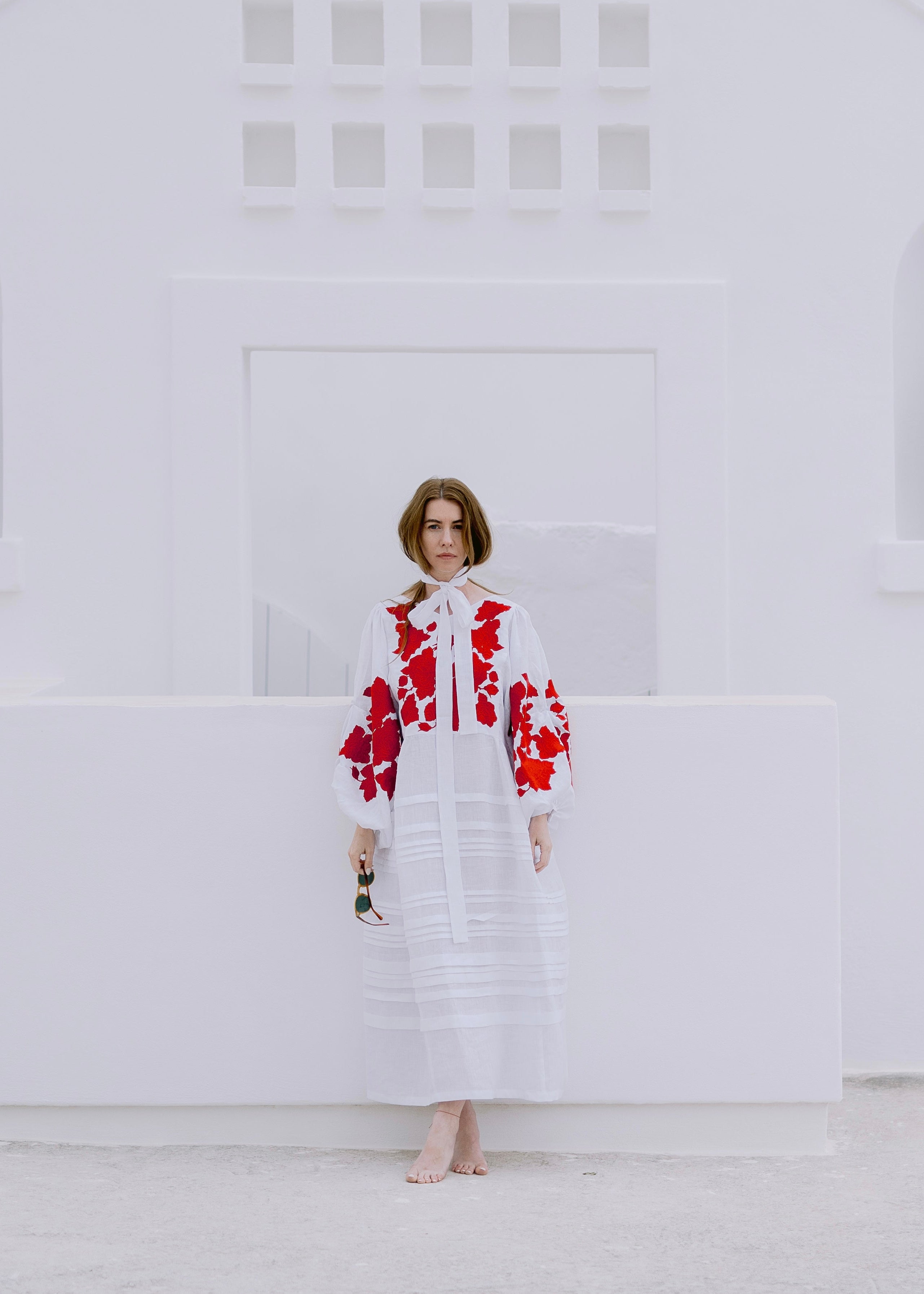 Linen Midi Dress with Floral Embroidery – Anemona