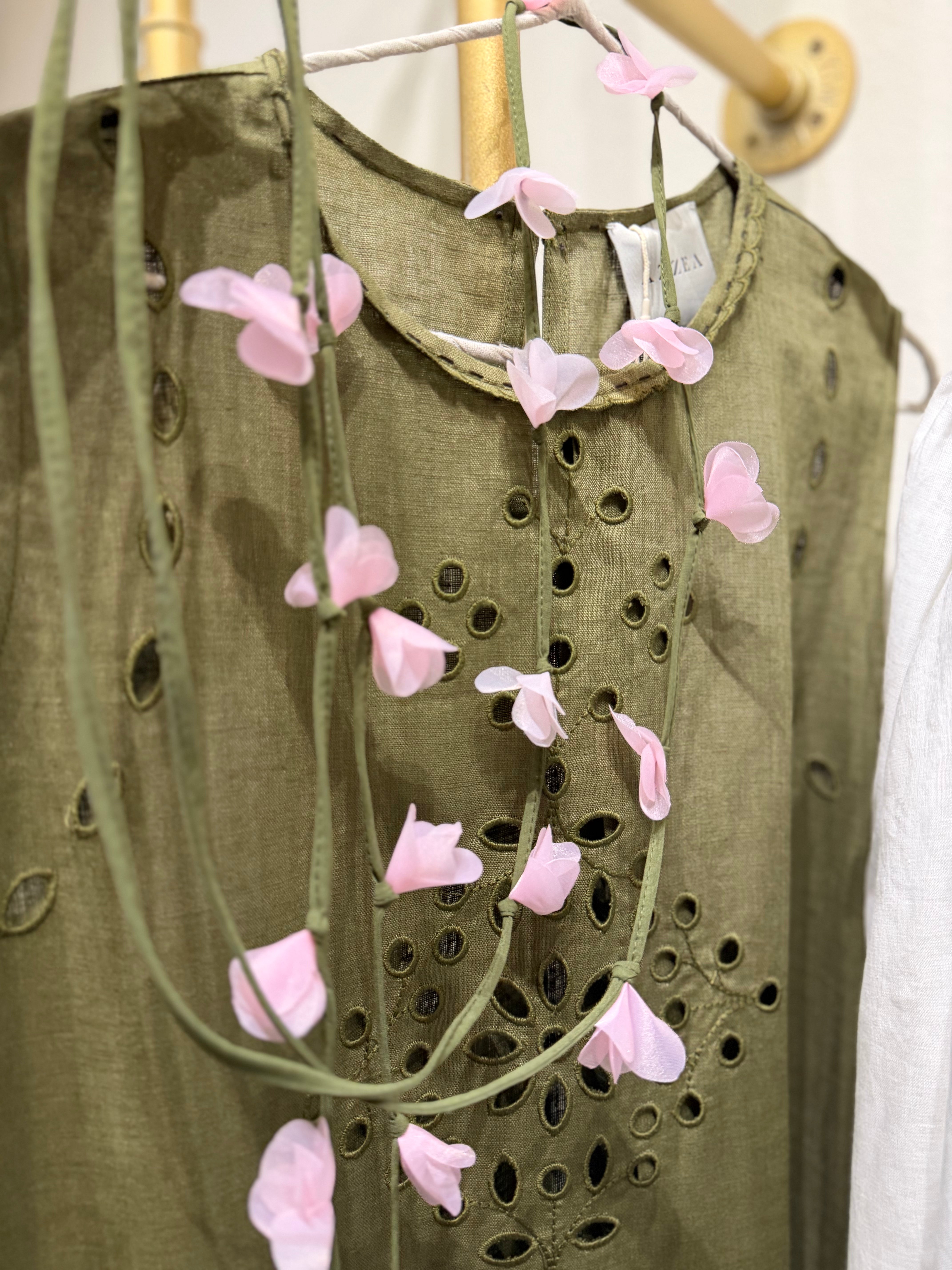 Curea Liana cu Flori Atașate