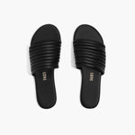 Load image into Gallery viewer, Tkees Caro flip-flops from brazilian leather in Black
