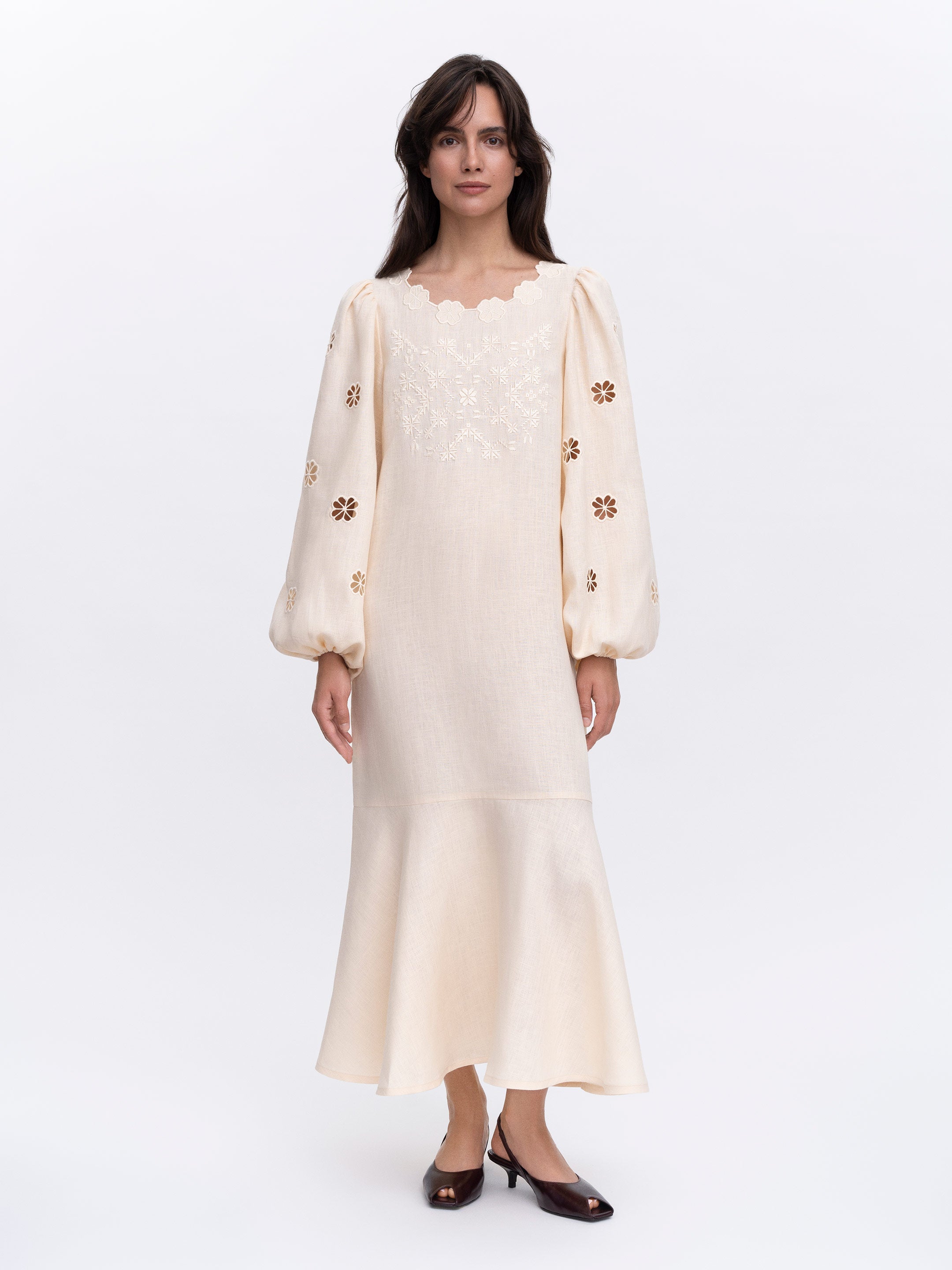 Beige Linen Embroidered Dress Yasmin