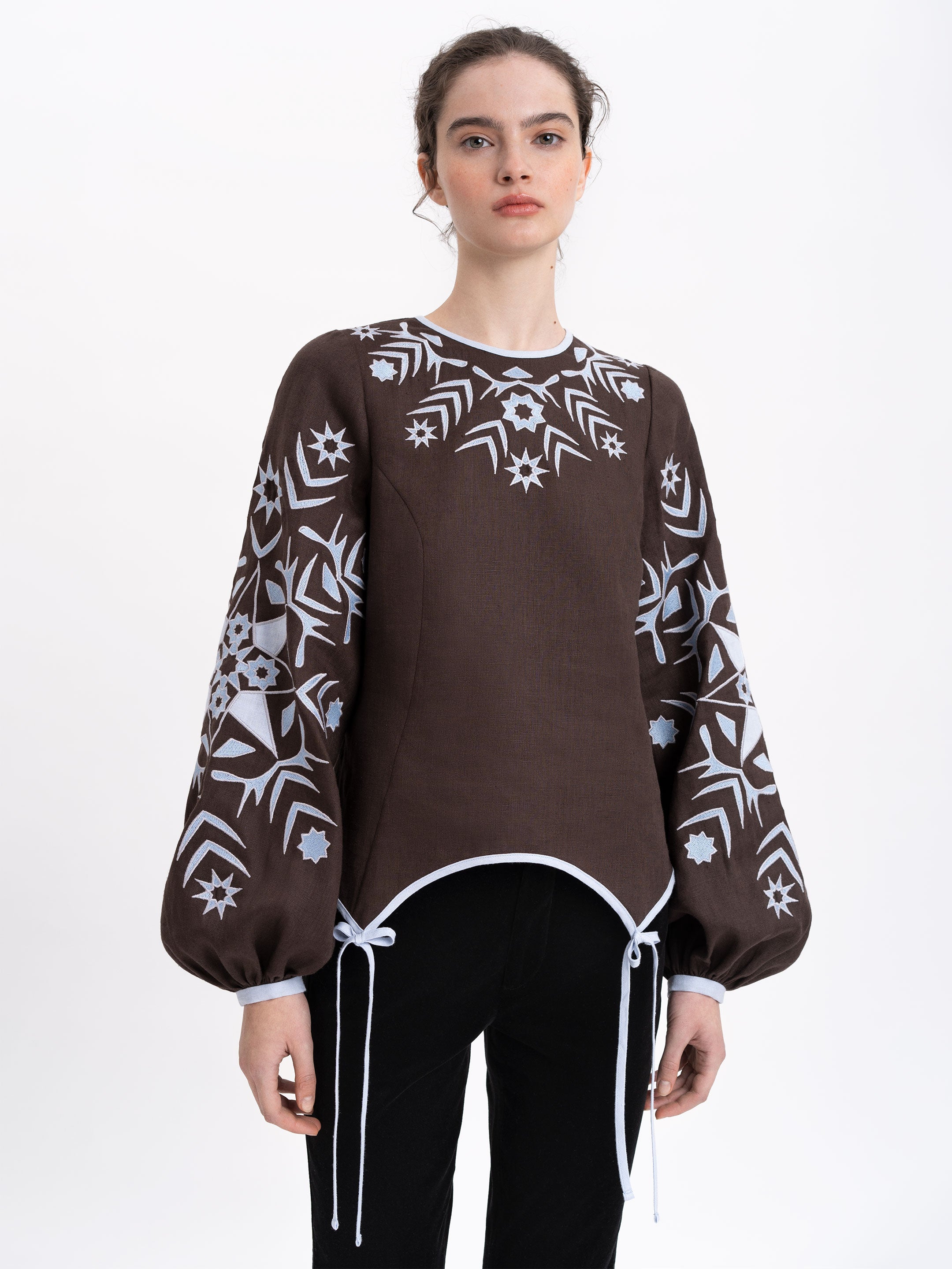 Bluza Zirka de seară din in cu broderie si ornamente 