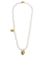Load image into Gallery viewer, Silver Necklace with acorn
