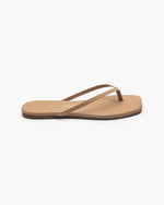 Load image into Gallery viewer, Tkees LILY square flip-flops from brazilian leather in Cocobutter

