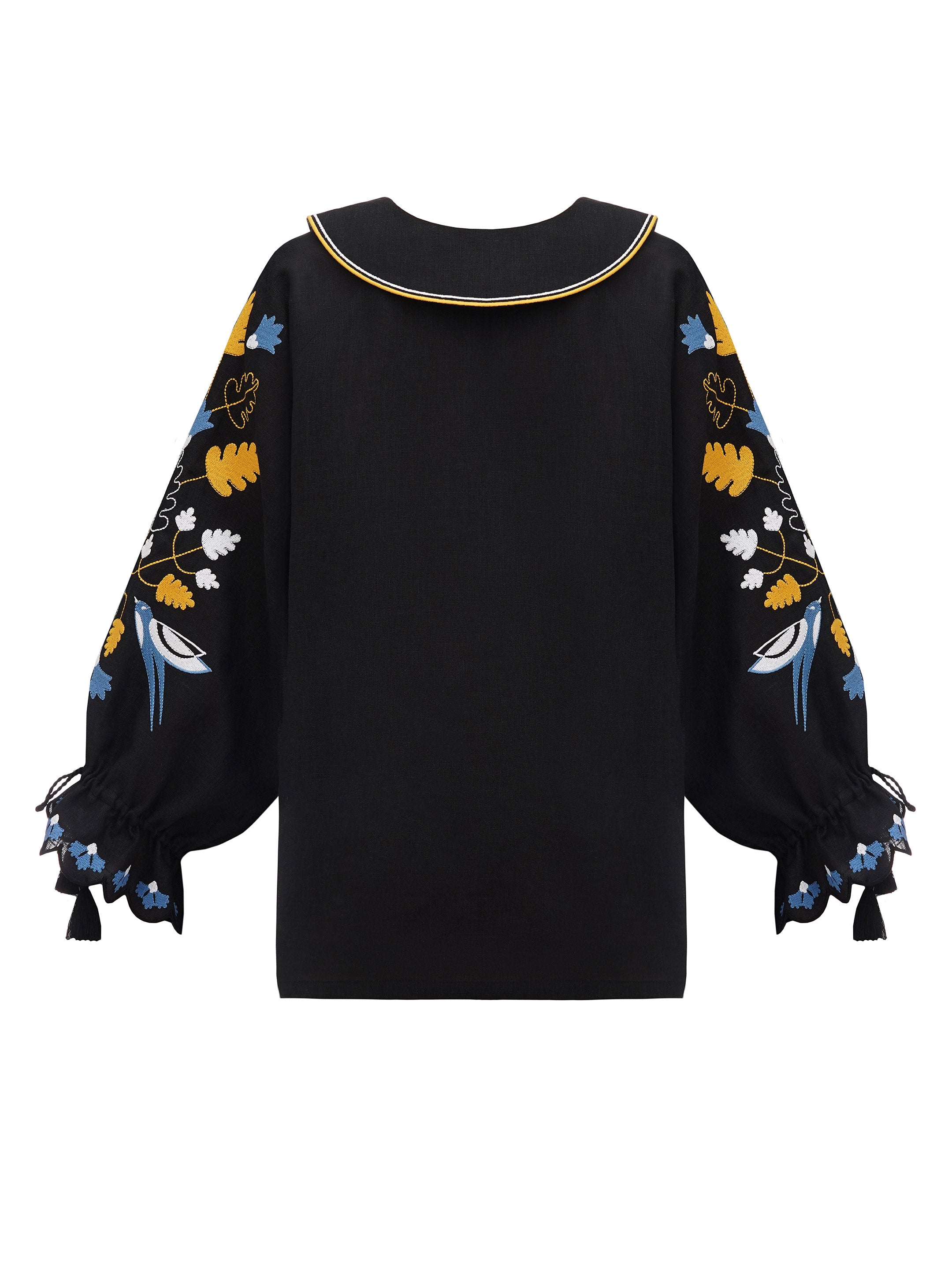 Bluza Estonia cu broderie amplă