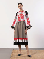 Load image into Gallery viewer, Linen dress with applique Icon Red
