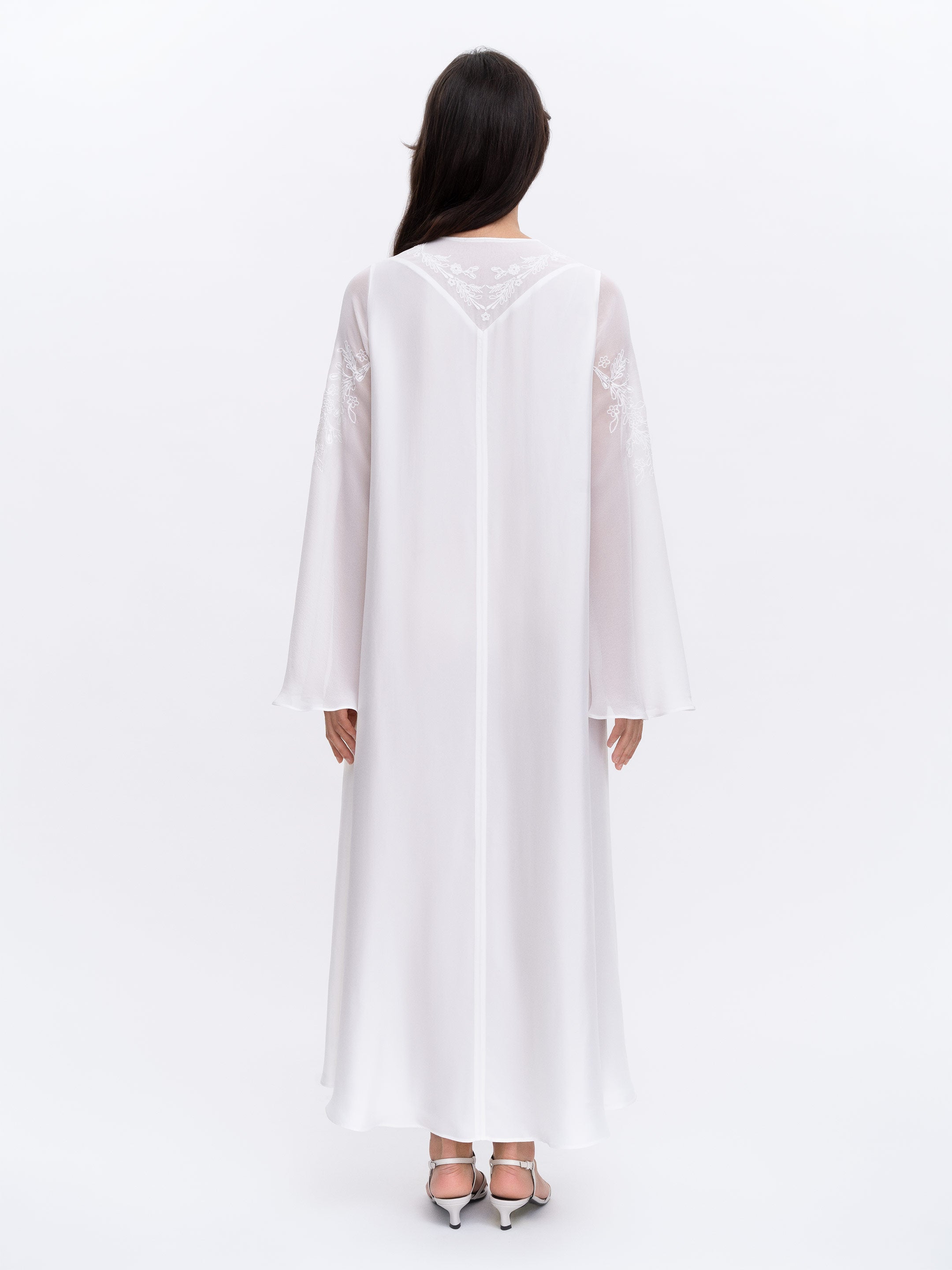 Rochie albă de mătase cu broderie Lileia