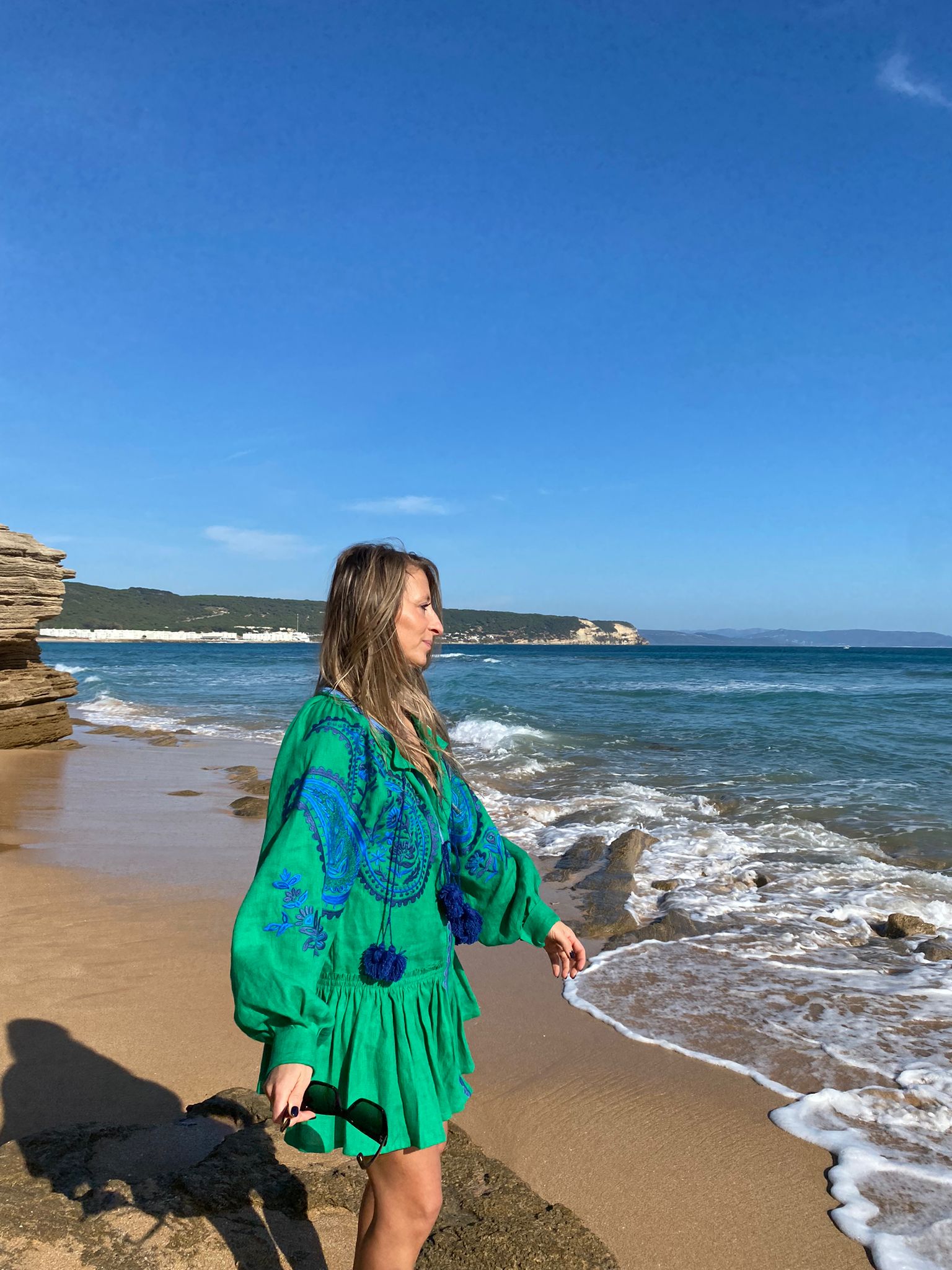 Rochie Electra mini din in natural cu broderie colorată