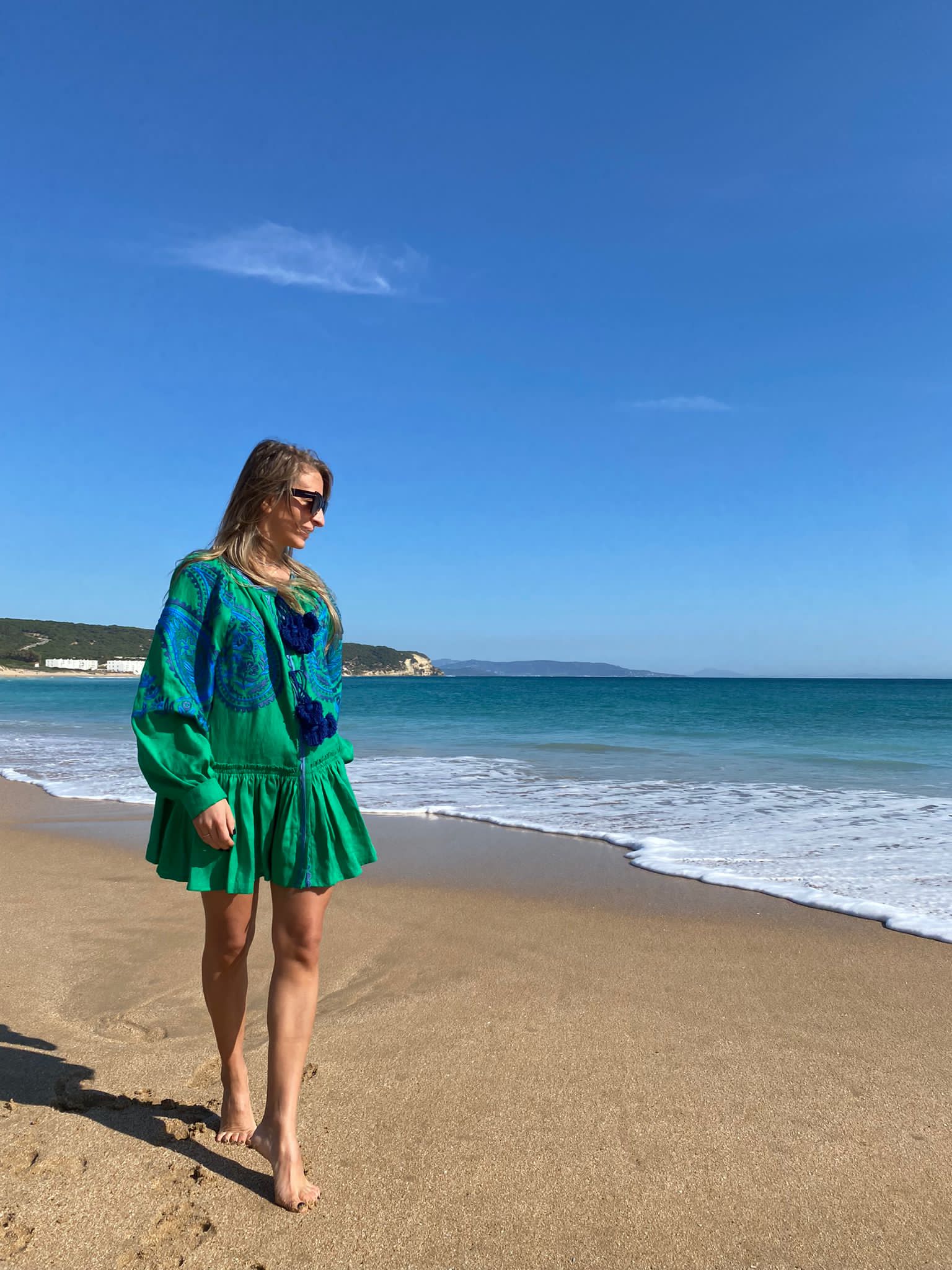 Rochie Electra mini din in natural cu broderie colorată